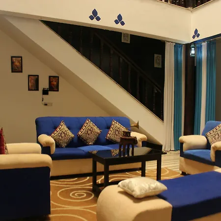 Oyo 13064 Home Luxury With Pool Studio Siolim